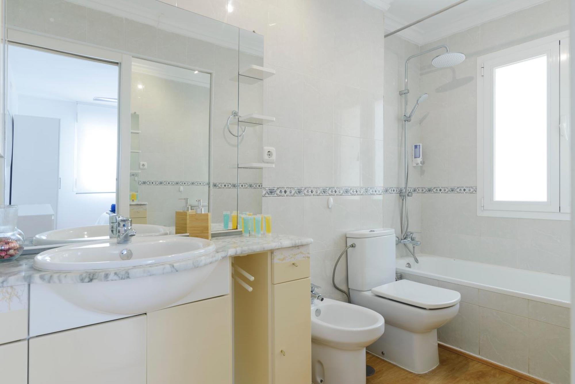 Sea Front Apartment In Marbella Center Esterno foto